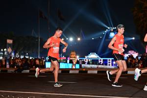 BIB: 2602, 21055
                            <button type="button" onclick="openModal(15063492)" class="btn btn-primary btn-sm float-right btn-popup" data-toggle="modal" data-target=".modal-high-quality">
                        <i class="fas fa-shopping-cart"></i> Add to Cart
                    </button>
                                            <button type="button" onclick="isThisMe(15063492, true)" class="btn btn-success btn-sm float-right btn-popup btn-isme hidden" data-toggle="tooltip" data-placement="bottom" title="นี่คือรูปของคุณใช่ไหม คลิกที่นี่เพื่อเอาเข้าอัลบั้ม">
                        <i class="fas fa-plus"></i> Add to album
                    </button>
                    <button type="button" onclick="isThisMe(15063492, false)" class="btn btn-warning btn-sm float-right btn-popup btn-isnotme hidden">
                        <i class="fas fa-ban"></i> Remove from album
                    </button>